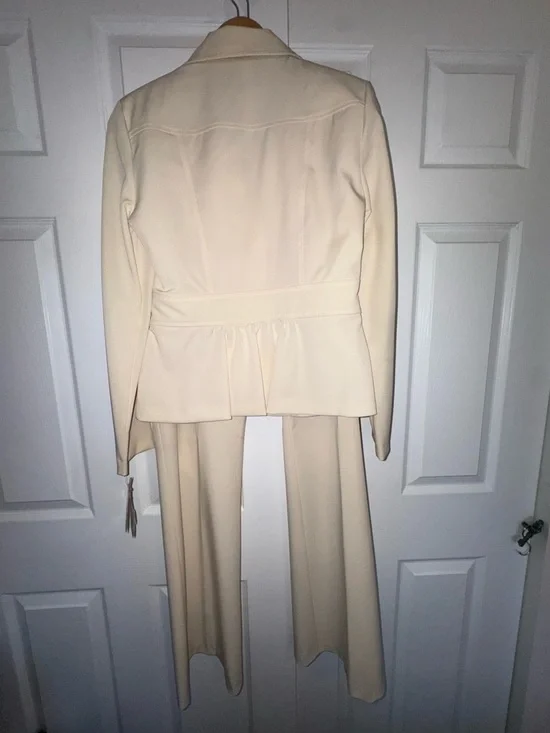 💥SALE💥Vintage City Triangles Ivory Blazer & Pant Suit Set NWT | Size 11 - Picture 5 of 16